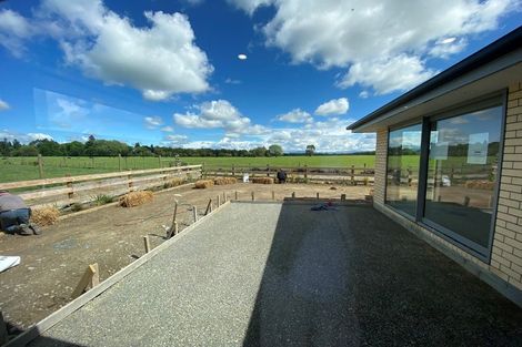 Photo of property in 11 Mehrtens Crescent, Woodend, 7691