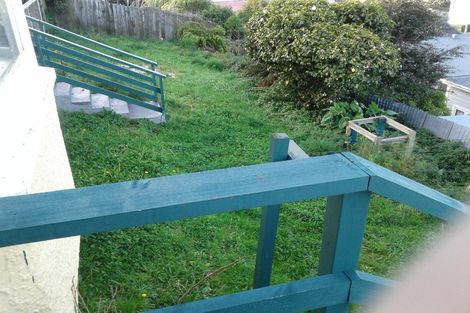 Photo of property in 2 Mudges Terrace, Newtown, Wellington, 6021