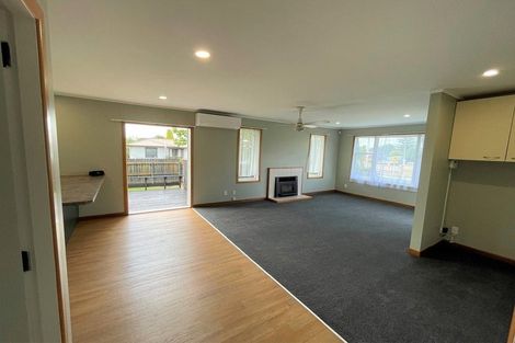 Photo of property in 4 Rathgar Road, Henderson, Auckland, 0610