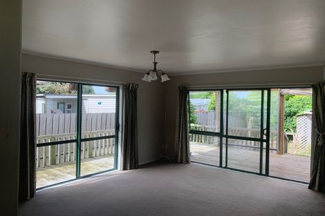 Photo of property in 3a Mawney Road, Henderson, Auckland, 0610