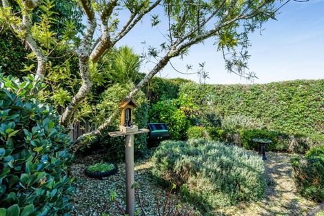 Photo of property in 20a Virginia Place, Whalers Gate, New Plymouth, 4310