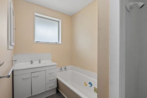 Photo of property in 35 Clive Street, Phillipstown, Christchurch, 8011