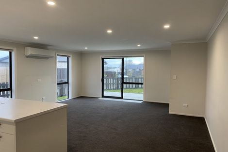 Photo of property in 34 Pragma Rise, Rototuna North, Hamilton, 3210