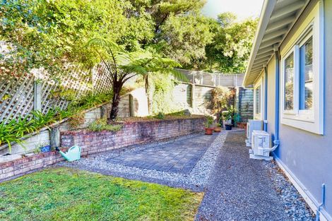 Photo of property in 7 Jacaranda Grove, Maungaraki, Lower Hutt, 5010