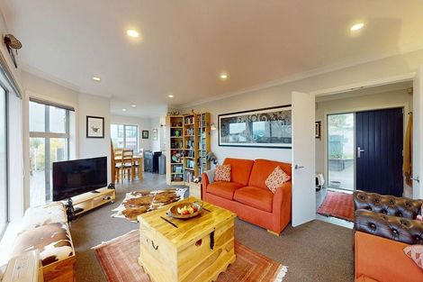 Photo of property in 15 Monteith Grove, Brooklyn, Wellington, 6021