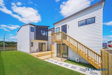 Photo of property in 30 Survila Street, Papakura, 2110