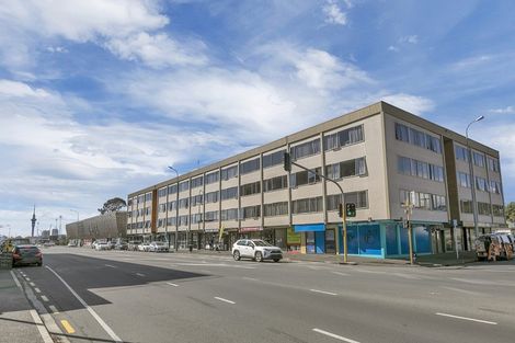 Photo of property in 1j/94 Dominion Road, Mount Eden, Auckland, 1024