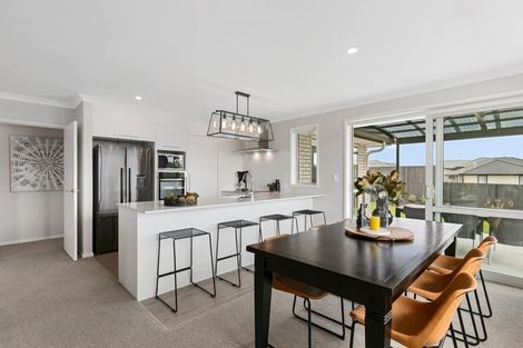 Photo of property in 2 Amelia Way, Pyes Pa, Tauranga, 3112