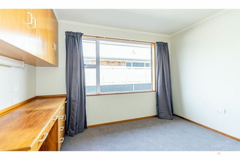 Photo of property in 19 Timaru Road, Waimate, 7924