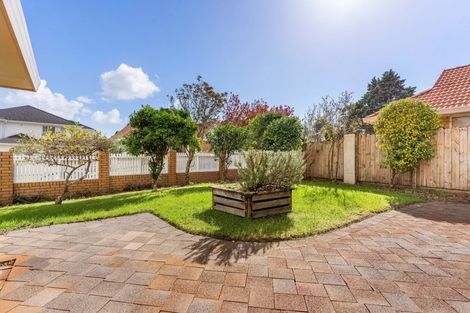 Photo of property in 1/62 Alicia Road, Somerville, Auckland, 2014