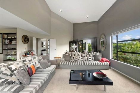 Photo of property in 7 Bronwylian Drive, Flat Bush, Auckland, 2016