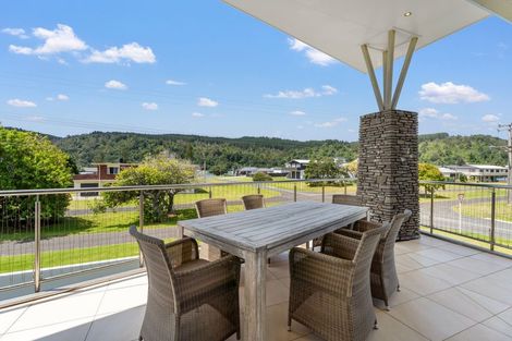Photo of property in 401 Harbour View Road, Whangamata, 3620