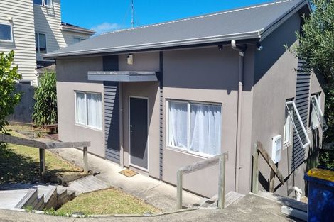 Photo of property in 18a Hythe Terrace, Mairangi Bay, Auckland, 0630
