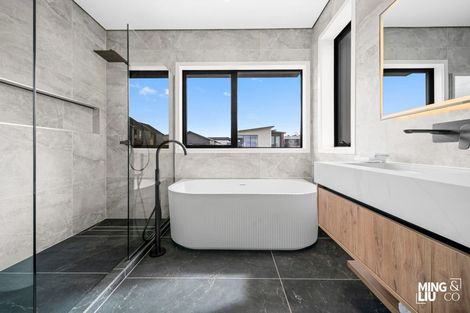 Photo of property in 34 Kumukumu Road, Long Bay, Auckland, 0630