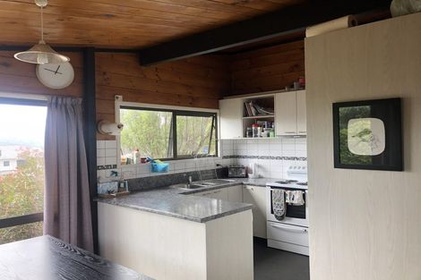 Photo of property in 70 Cypress Drive, Maungaraki, Lower Hutt, 5010