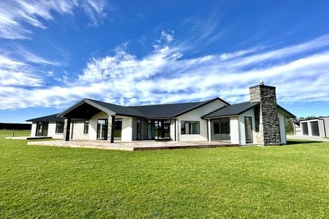 Photo of property in 33 Billy Way, West Plains, Invercargill, 9874