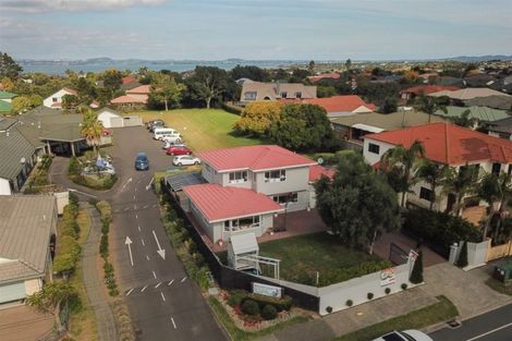 Photo of property in 313 Hobsonville Road, Hobsonville, Auckland, 0618