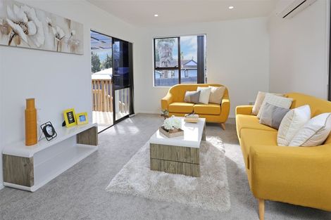 Photo of property in 93 Brunner Road, Glen Eden, Auckland, 0602