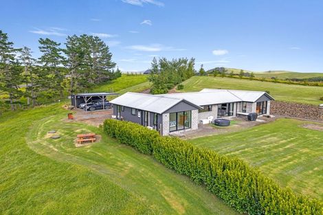 Photo of property in 4 Matahehe Lane, Tinopai, Matakohe, 0593