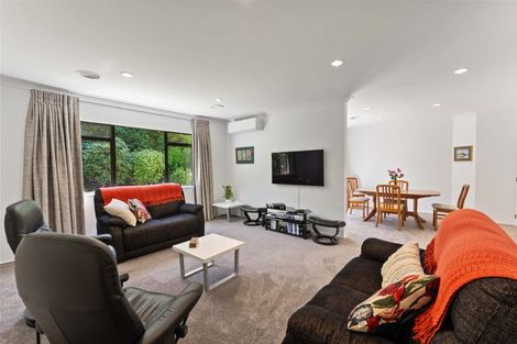 Photo of property in 30 Awanui Drive, Waikanae, 5036