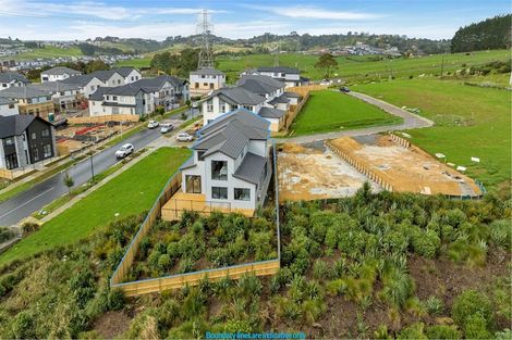 Photo of property in 30 Ballyalton Crescent, Flat Bush, Auckland, 2019