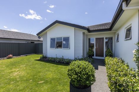Photo of property in 34 Pelorus Avenue, Poraiti, Napier, 4112