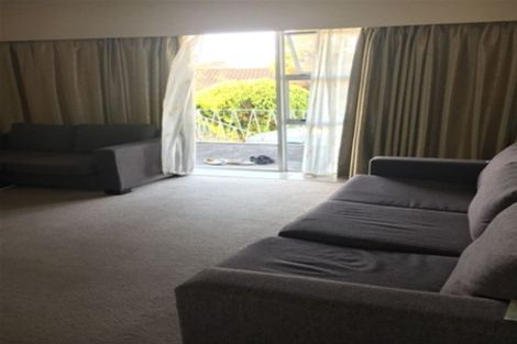 Photo of property in 114 Flanshaw Road, Te Atatu South, Auckland, 0610