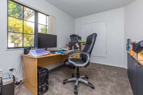 Photo of property in 5/19 Langana Avenue, Browns Bay, Auckland, 0630