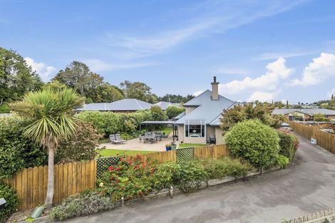 Photo of property in 6 Freeman Close, Abbotsford, Dunedin, 9018