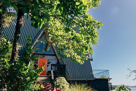 Photo of property in 12 Moana Avenue, Paihia, 0200