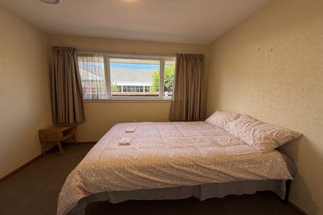 Photo of property in 20 Ambleside Drive, Burnside, Christchurch, 8053