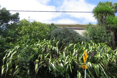 Photo of property in 15 Braemar Road, Castor Bay, Auckland, 0620