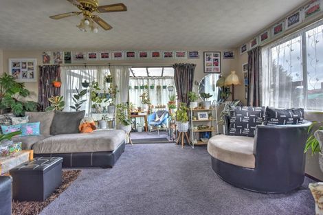 Photo of property in 22 Lawrence Street, East Gore, Gore, 9710