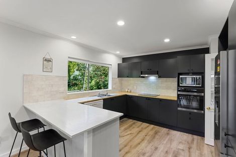 Photo of property in 399b Te Moana Road, Waikanae, 5036