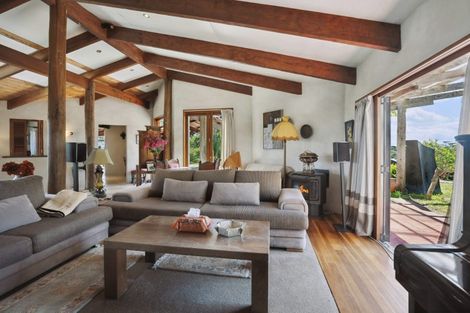 Photo of property in 90 Cedar Terrace, Stanmore Bay, Whangaparaoa, 0932