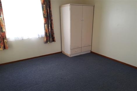 Photo of property in 67 View Road, Henderson, Auckland, 0612