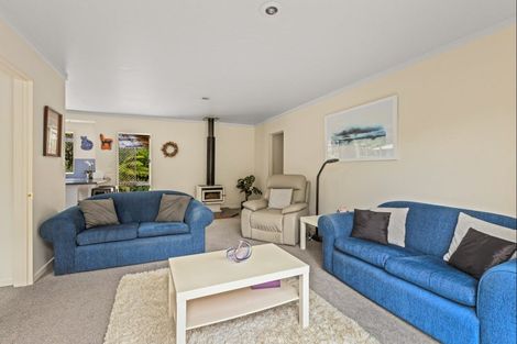 Photo of property in 1527 Weranui Road, Wainui, Silverdale, 0994