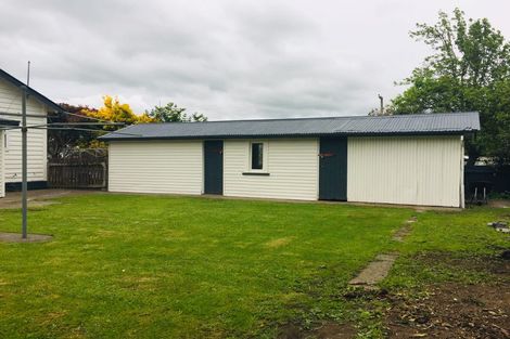 Photo of property in 37 Fox Street, Woodville, 4920