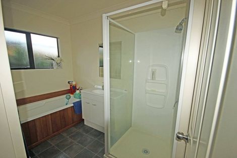 Photo of property in 115 Mandel Mews, Waiwhetu, Lower Hutt, 5010