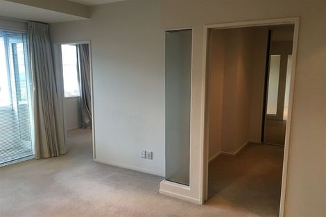 Photo of property in Shoal Haven Apartments, 207a/130 Anzac Street, Takapuna, Auckland, 0622