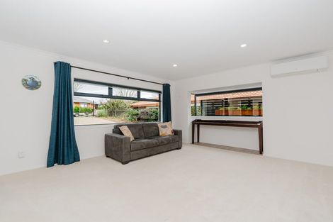 Photo of property in 63 Bartholomew Drive, Nawton, Hamilton, 3200