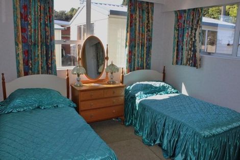 Photo of property in 256 Patons Rock Road, Patons Rock, Takaka, 7182