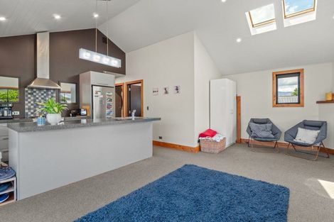 Photo of property in 32 Quill Street, Lake Hayes, Queenstown, 9304