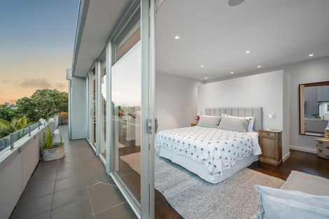 Photo of property in 2/2a Earnoch Avenue, Takapuna, Auckland, 0622