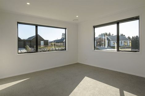 Photo of property in 22 Rua Street, Albert Town, Wanaka, 9305