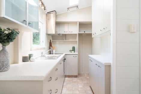 Photo of property in 28a Whanake Street, Titahi Bay, Porirua, 5022