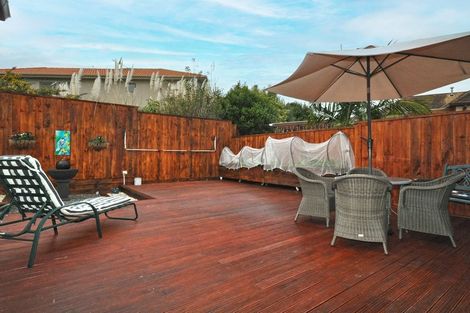 Photo of property in 231 Alec Craig Way, Gulf Harbour, Whangaparaoa, 0930