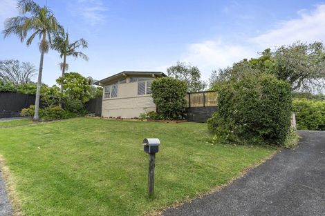 Photo of property in 22 Robbies Road, Shelly Park, Auckland, 2014