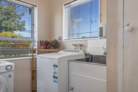 Photo of property in 86 Englefield Road, Northwood, Christchurch, 8051