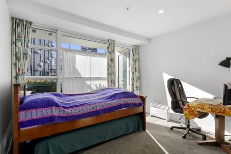 Photo of property in Pinnacle Apartments, W402/160 Victoria Street, Te Aro, Wellington, 6011
